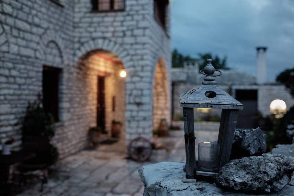 Vikos Hotel Monodendri Exterior photo